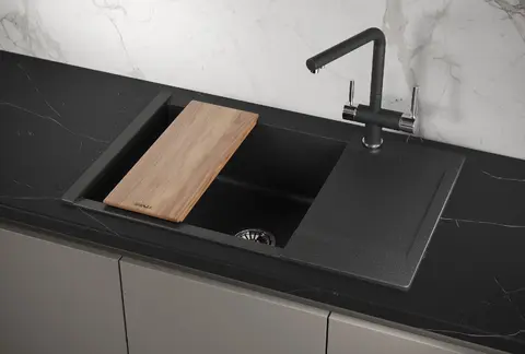 Кухонная мойка Granula ES-7807 (780*500) Черный